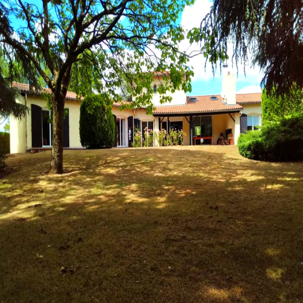Offres de vente Maison Coron 49690